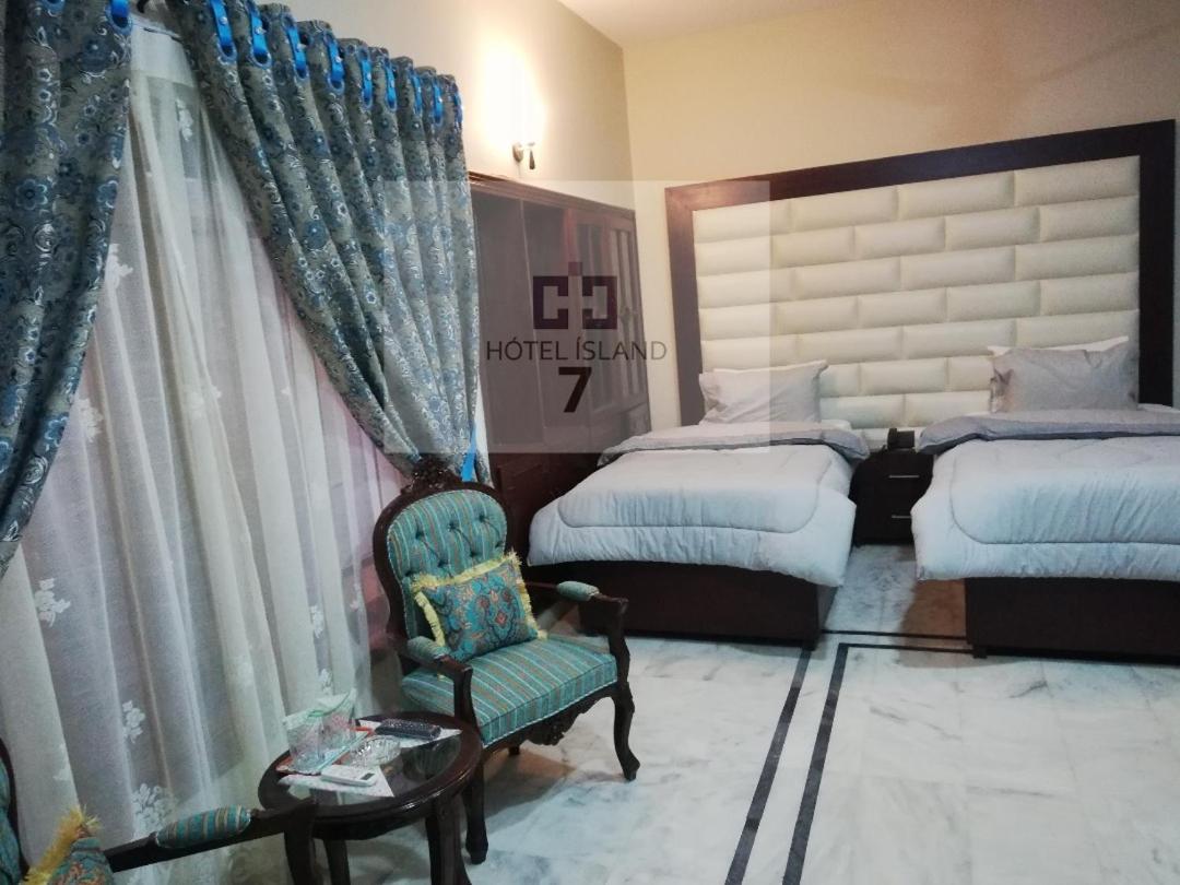 Hotel 7Island Karachi Exterior photo