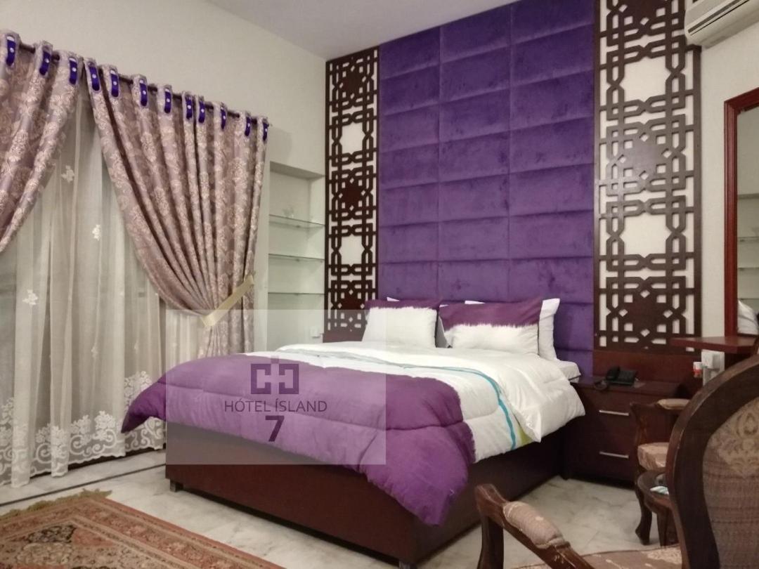 Hotel 7Island Karachi Exterior photo